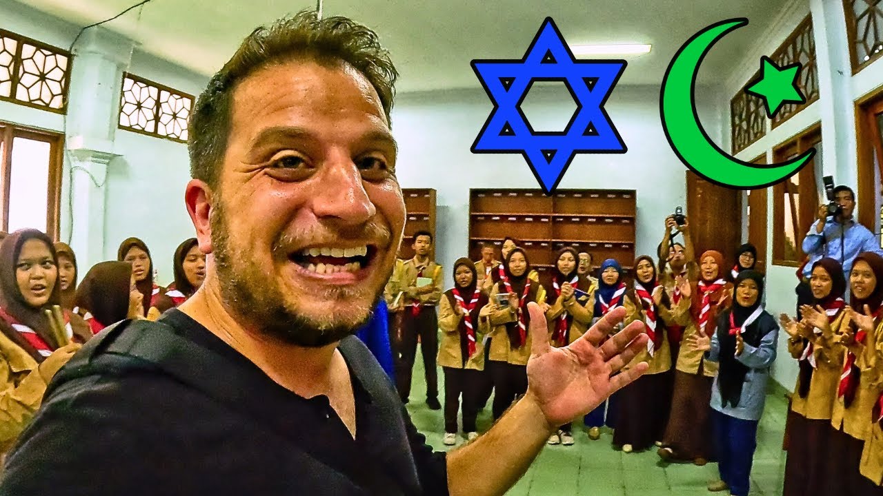 They Sing Hebrew Songs in This Islamic School! (Find Out Why)
