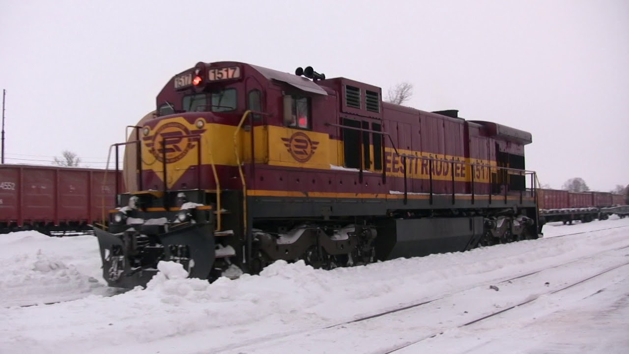 Тепловоз Ц36-7и-1517 на ст. Раквере / GE C36-7i-1517 at Rakvere station