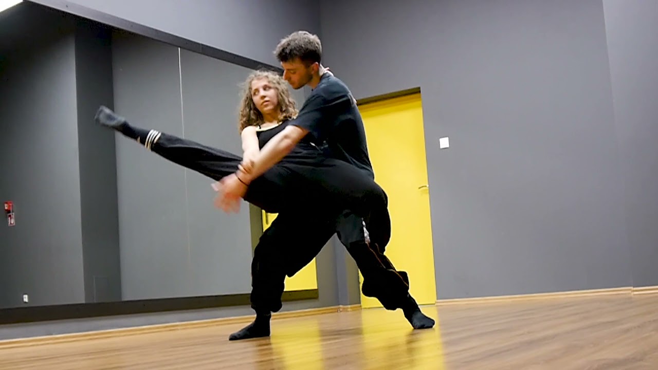 Shlohmo - Staring at a Wall - Dance Improvisation