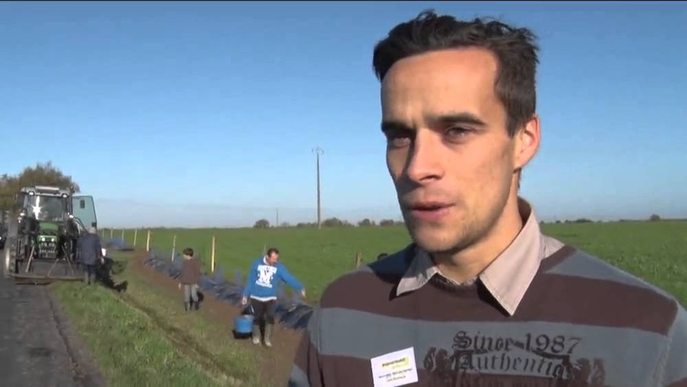 Horizon Bocage : plantation de haies et d'un Ginkgo Biloba