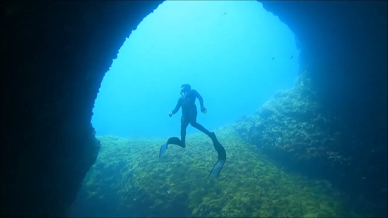 Baia di Uluzzo. Grotta delle corvine 2022