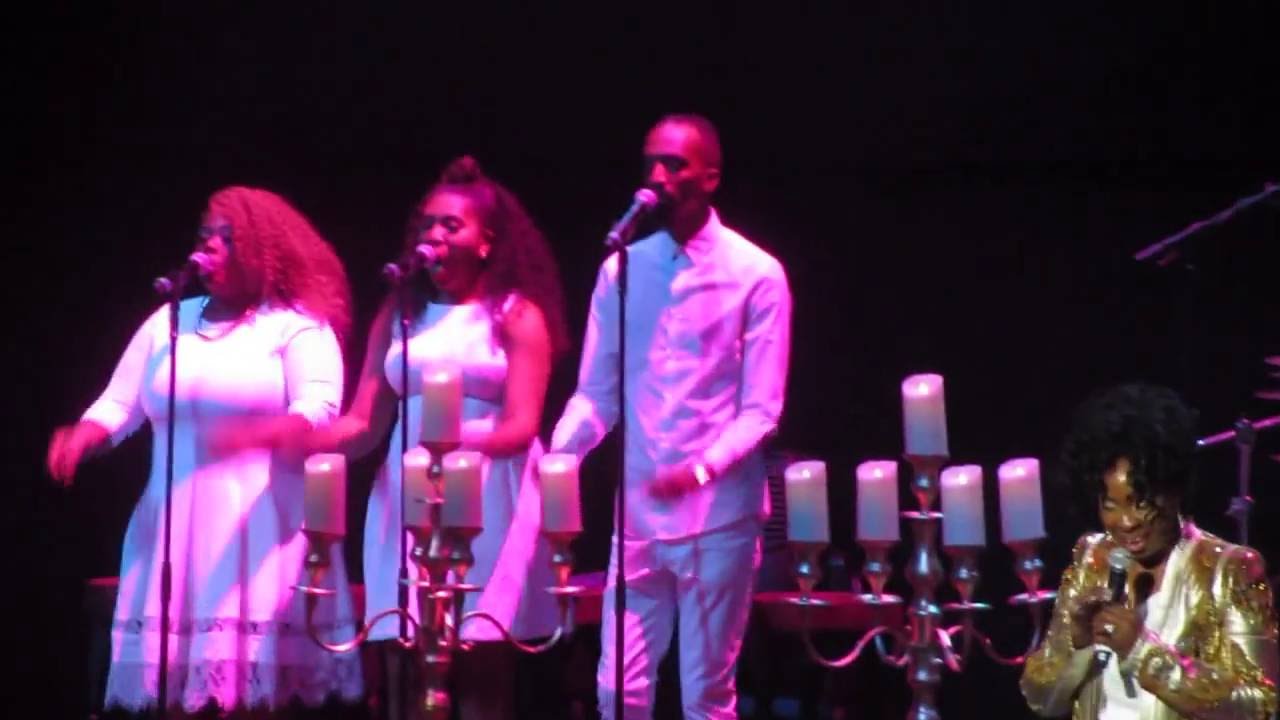 Gladys Knight & Avehre - If I Were Your Woman / When I Was Your Man ... Royal Albert Hall, July 2016