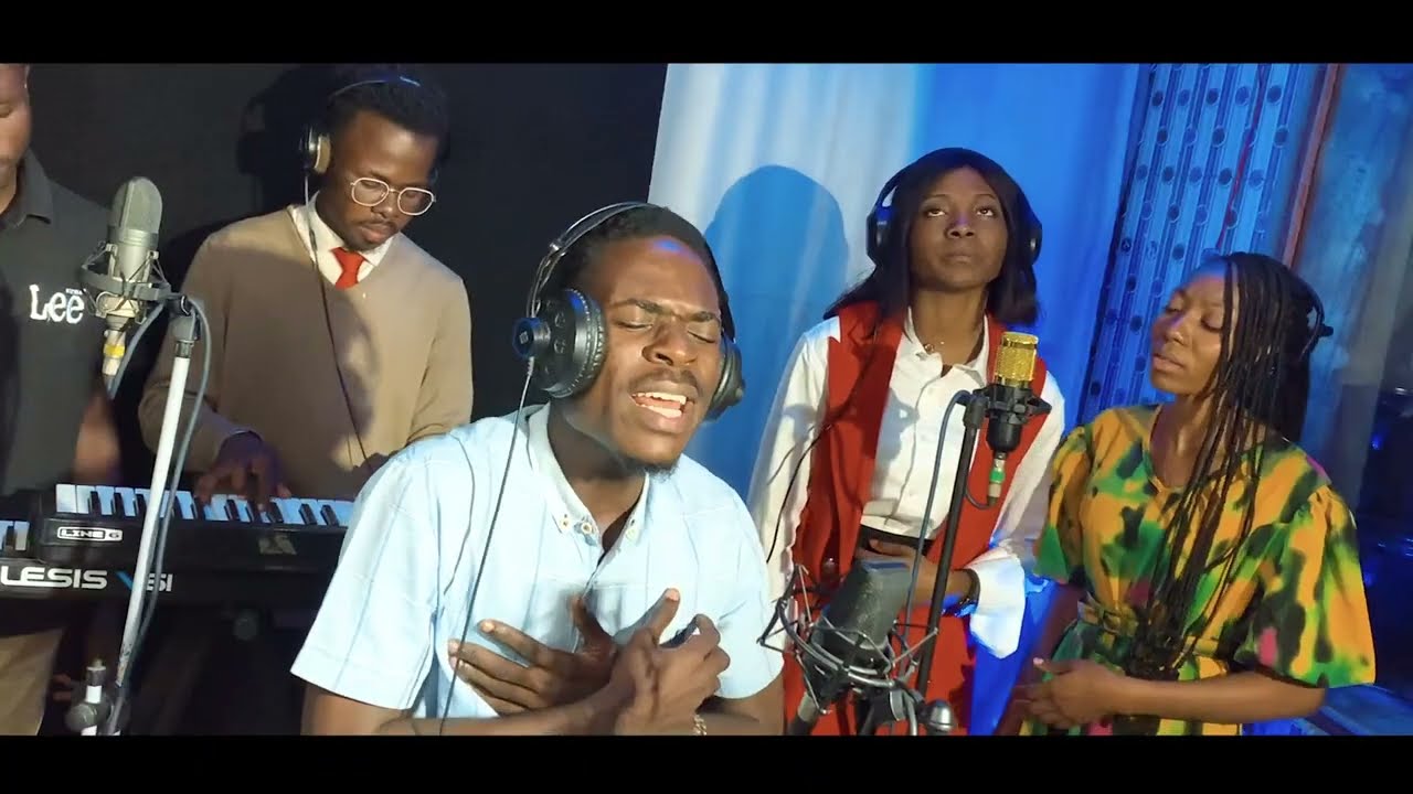 Medley Adoration1/ OZA NZAMBE, YAWHE YO KUMAMA/ Fr. Grace Mbala/ CULTE SESSION