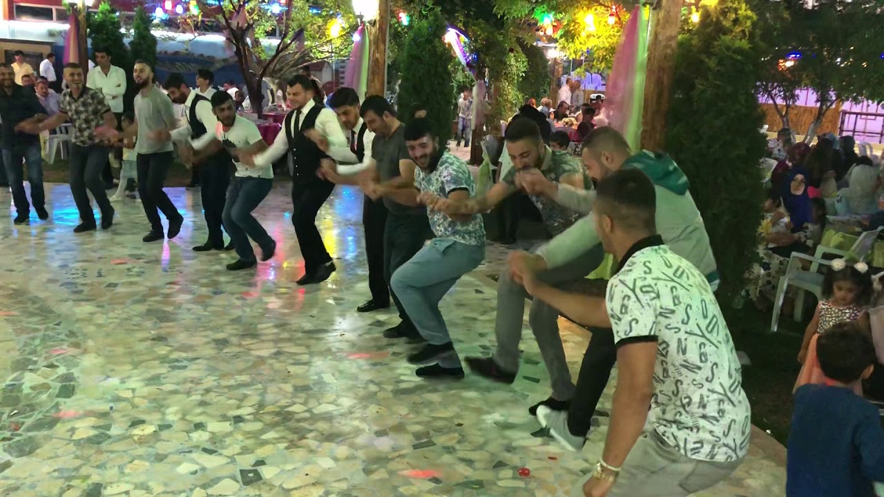 Çepki Erzurum’lu gençler maşallah süper... BAHOZ ARSLAN