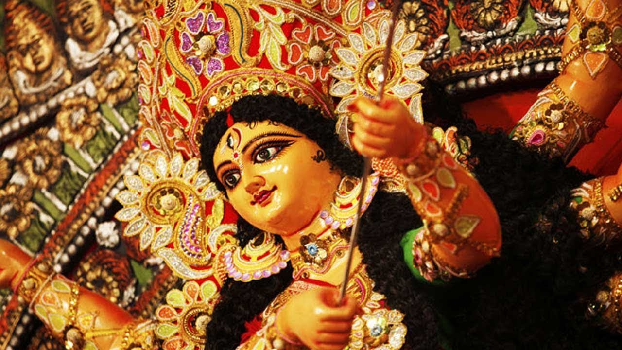 Devi Kavacham Full With Lyrics &ndash; Powerful Durga Mantra to Overcome Fear & Anxiety