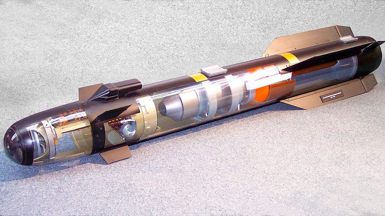 AGM-114 Hellfire: El Misil Aire-Tierra mas Poderoso!