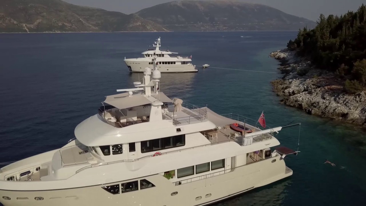 Cantiere delle Marche - Explorer Yacht Darwin Class 86