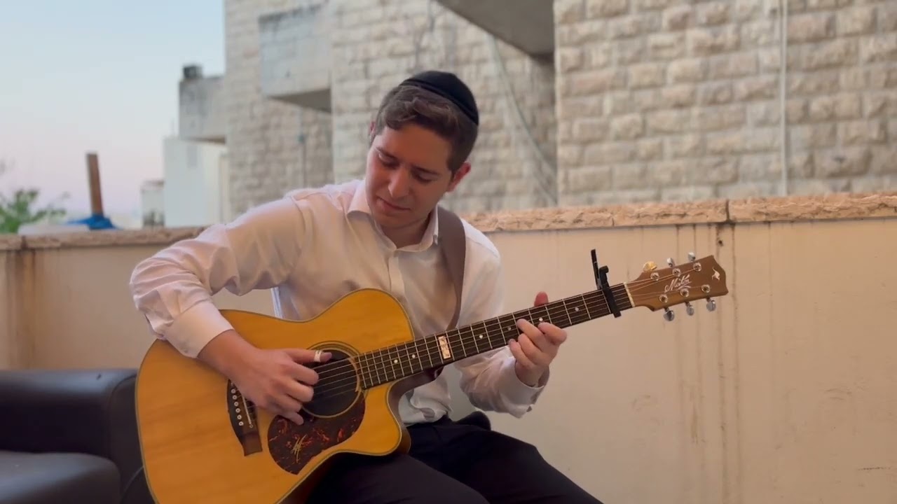 Ani Maamin (Pirchei) Fingerstyle cover by Ari Ettinger