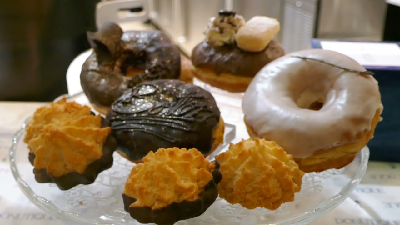 Donutique Donuts The Venetian Hotel & Casino Las Vegas Nevada USA March 7, 2024 $9 Donuts