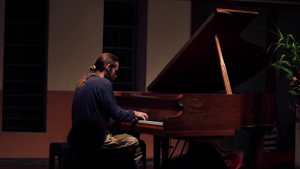 Piano Concert with Leonardo De Donno at Pitanga, Auroville, India. 21.3.18