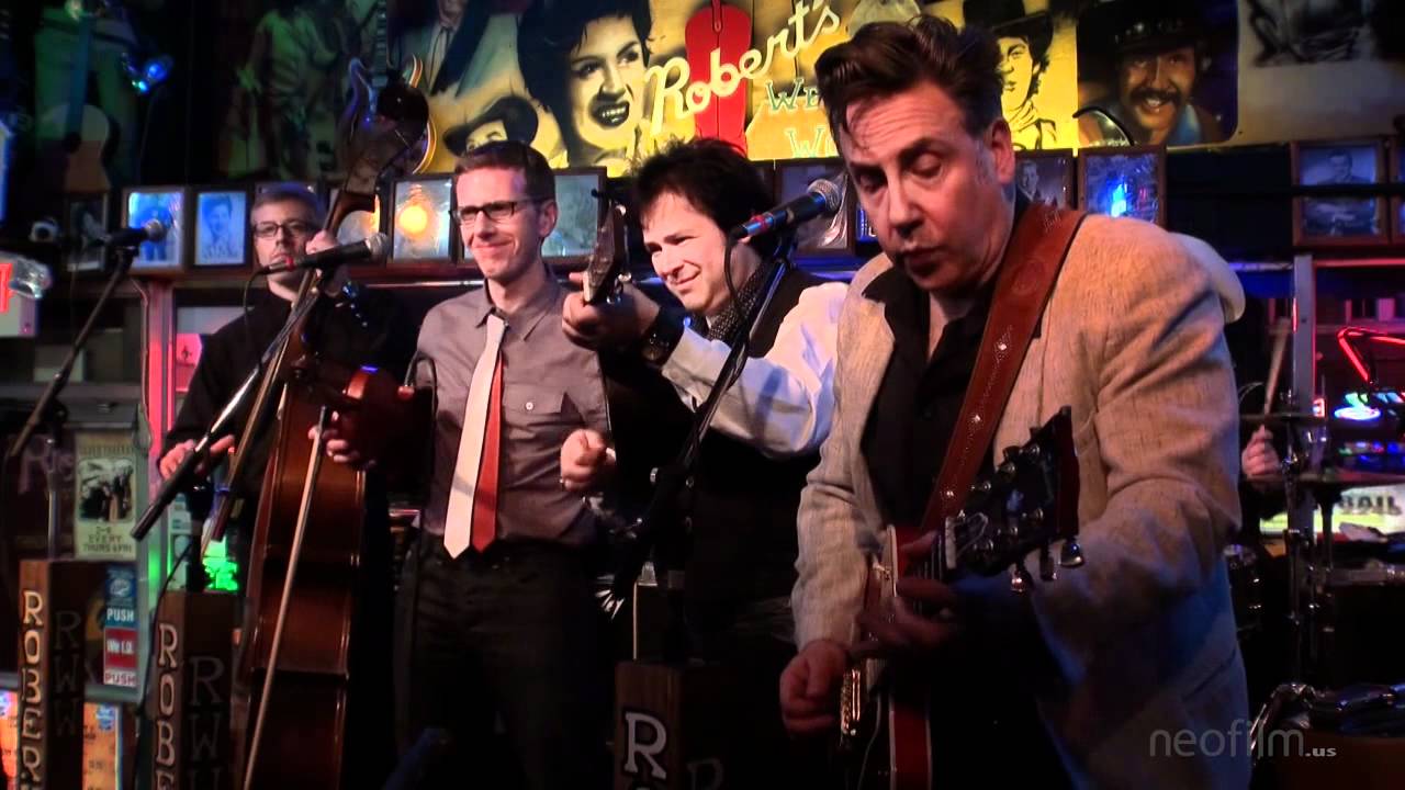 Jesse Lee & Brazilbilly 10 at Robert's Western World in Nashville