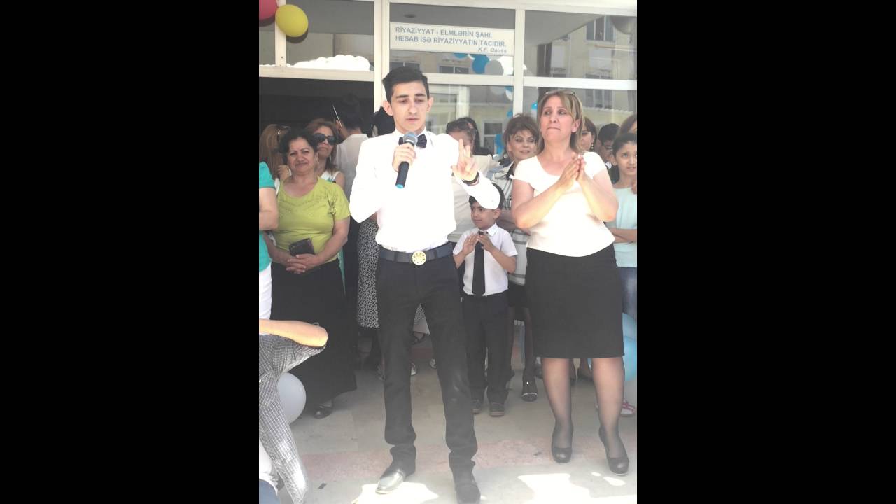 299 sayli mekteb. Son zeng 2016. Meyxana. Anar Badalov.
Anar gelib meydana son zeng gunu