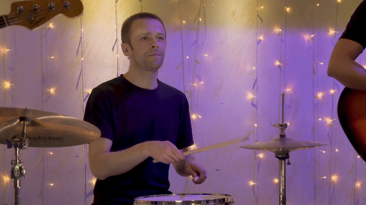 Po drum odam majce • Na srce mi lezi mila mamo - Blue Sky