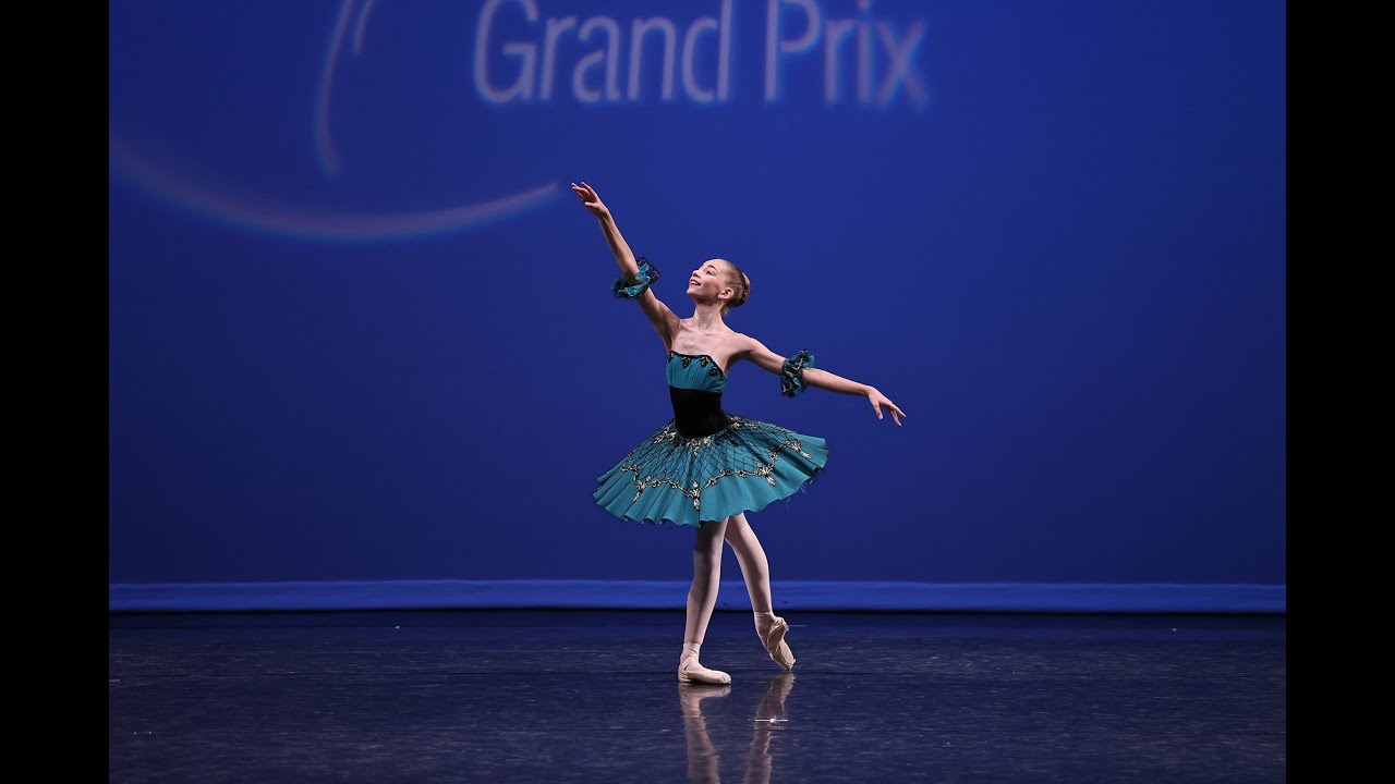 Ekaterina Pichkova, age 11 - Variation from Paquita - YAGP 2022 1st place #ballet #dance 芭蕾舞