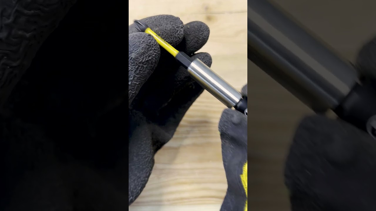 DEWALT New Bit Holder, 3-in-1, Impact Ready (DWA3HLDFT) #dewalttough