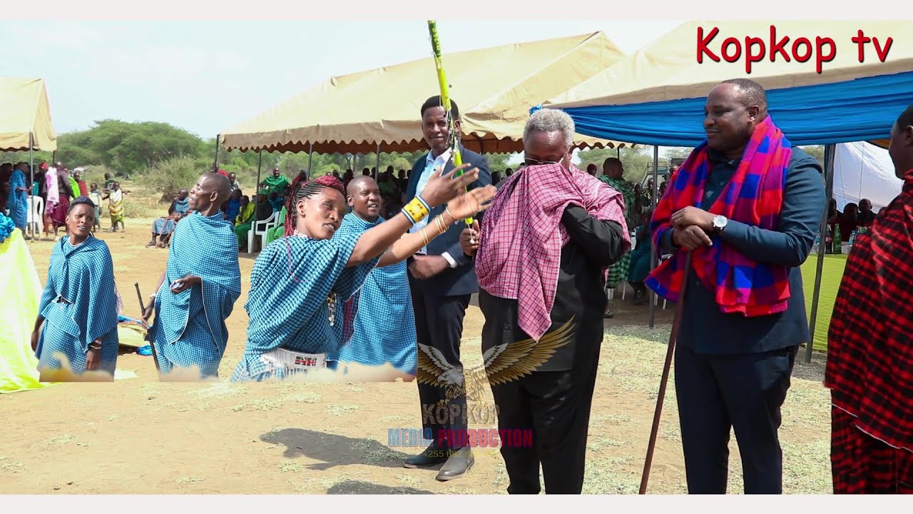 Ole Sendeka Adondosha Machozi Kwa Nyimbo Maalum Kwake Na  Timu Ya Tumaini Partimayo