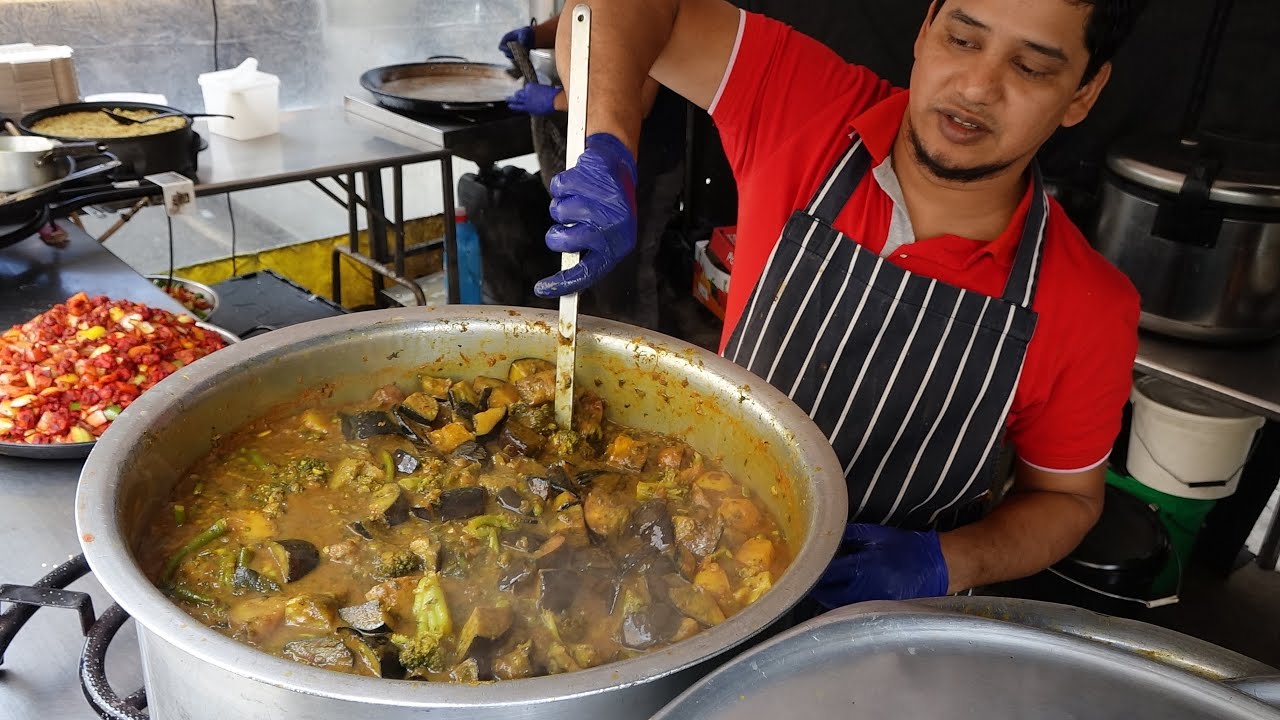STALL RECIPES: Paneer Tikka Masala | Mix Veg Curry | Chana Aloo | by Karuna at Whitecross St Market