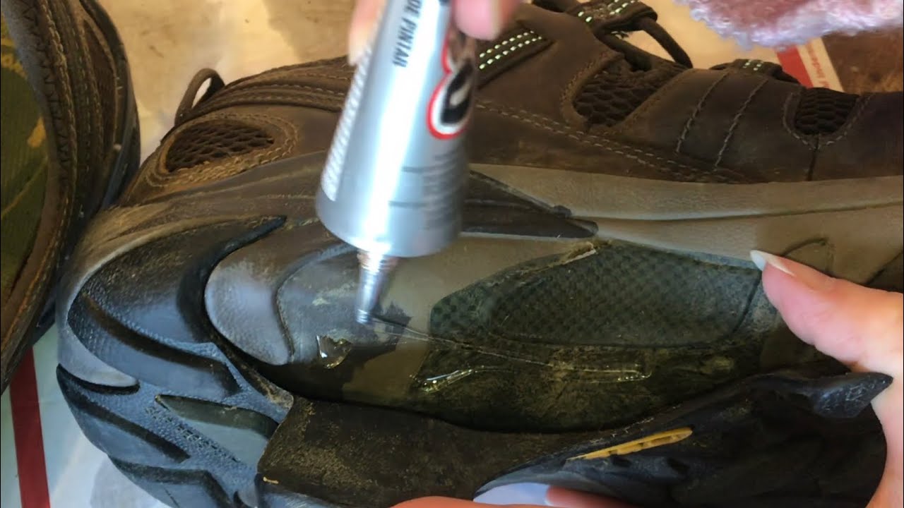 “fixing” the sole of the shoe (shoe goo e6000) keen