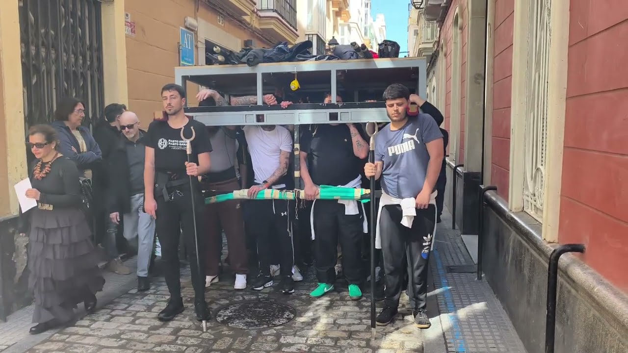 Traslado paso de palio Trinidad (Medinaceli) Cuaresma Cádiz 2026