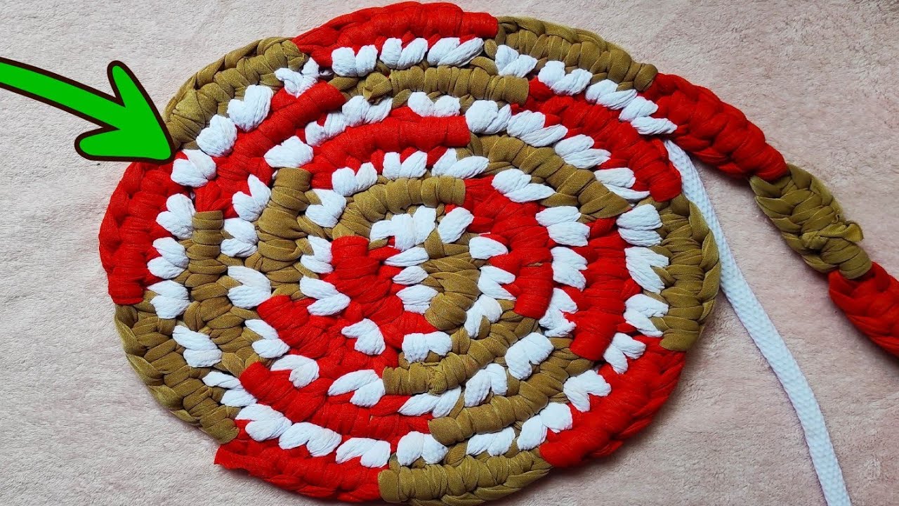 Super beautiful doormat idea, doormat making at home with old clothes, paydan banane ka tarika