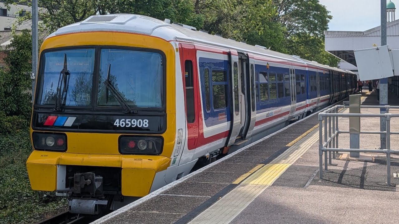 Network SouthEast livery Class 465908 on the Bromley North Line