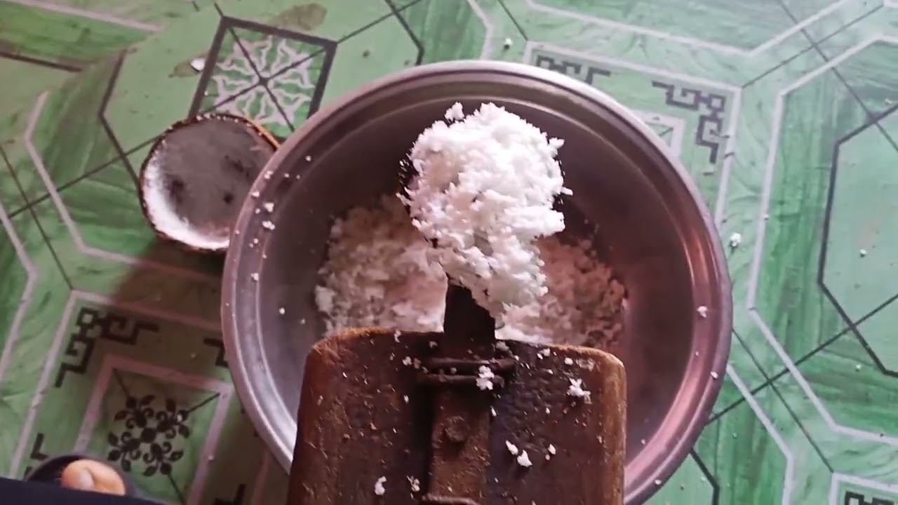 Traditional ang pag Kayod sa Niyog