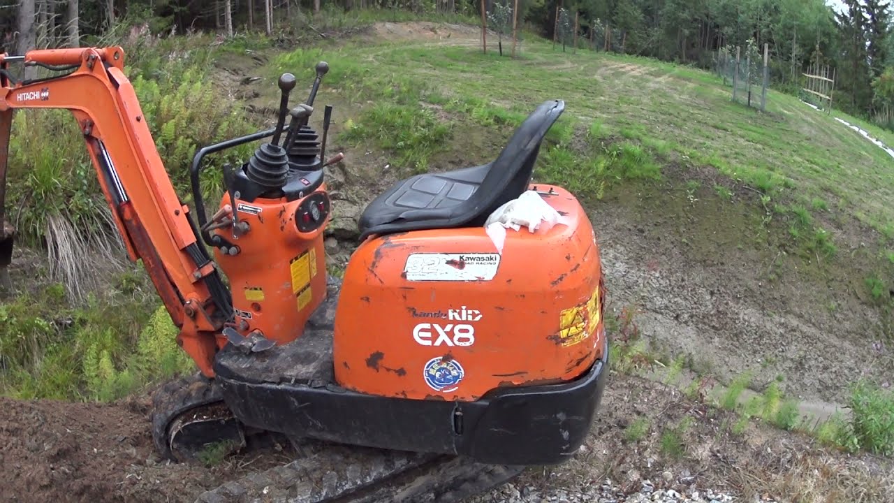 Hitachi EX8 ja eiku urakoimaan