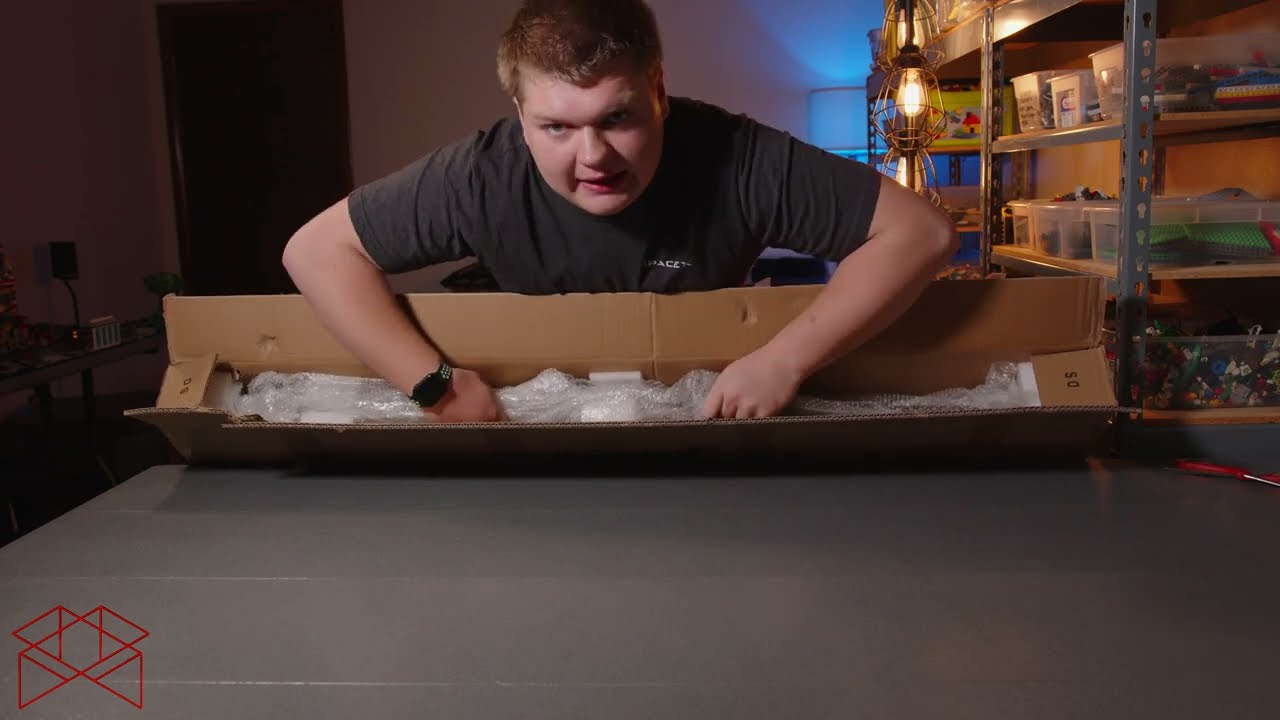NEEWER Pro 100% Stainless Steel Heavy Duty C-Stand Unboxing