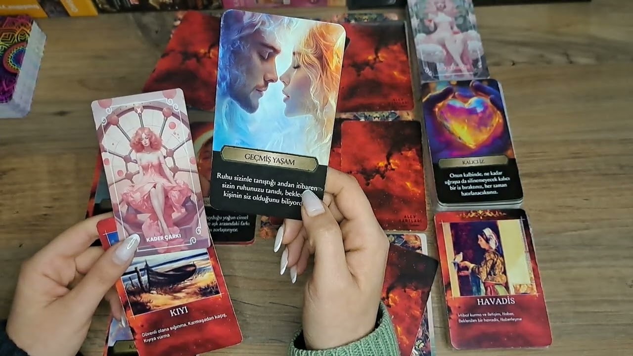 🔥 SENİNKİ KENDİ KARANLIK TARAFIYLA YÜZLEŞİYOR 🔥 #tarot #aklımdakikişitarot #keltaçılımı 