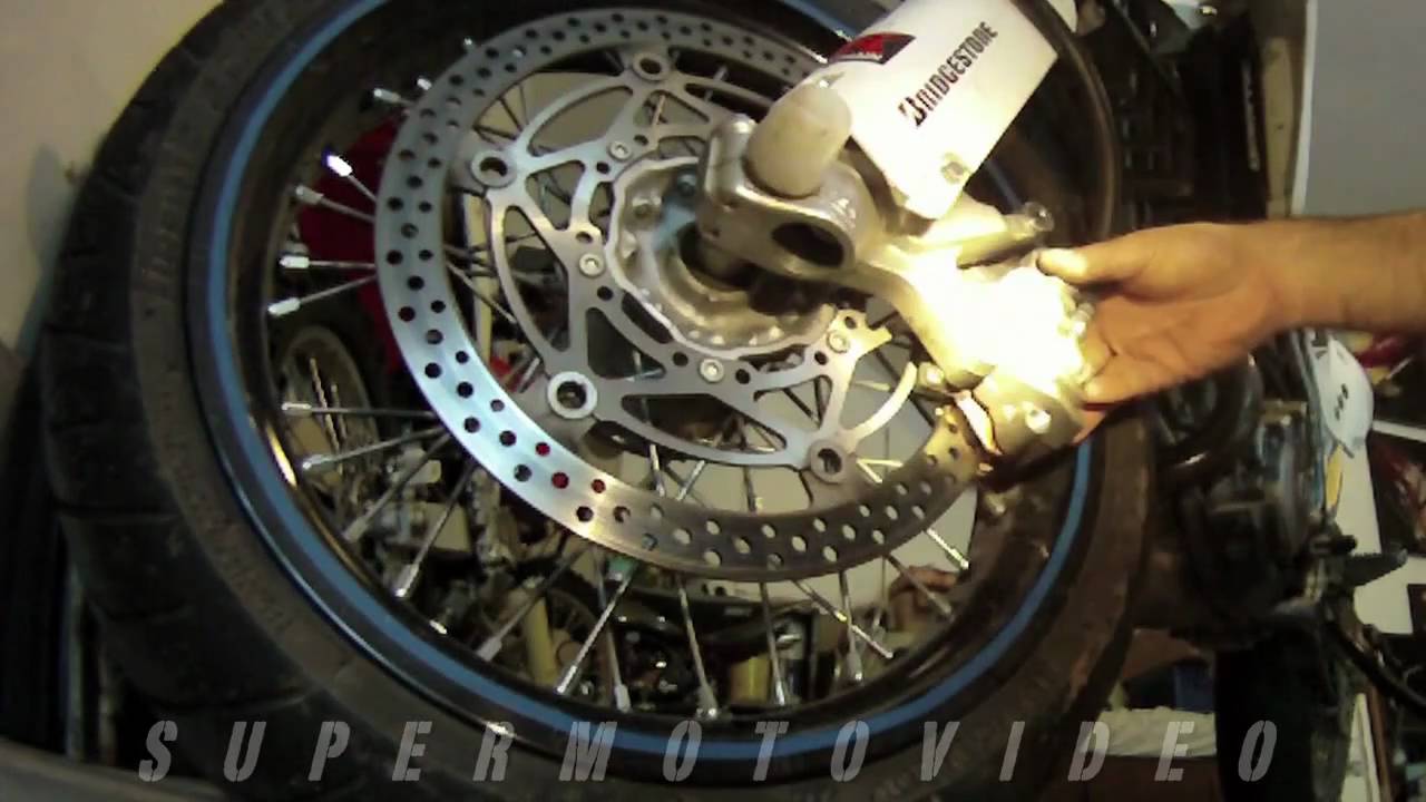 DRZ 400 NEW FRONT BRAKE PADS VIDEO.mp4