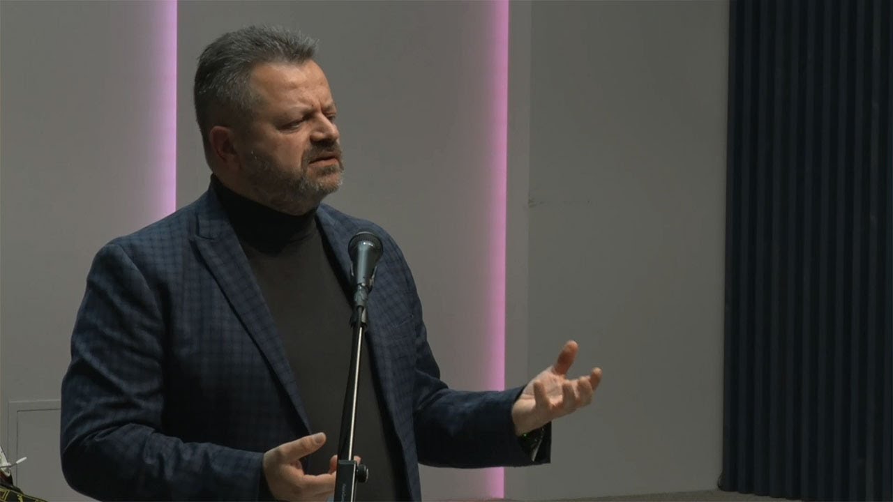 Marius Cruceru - 7 întrebări ale generației secolului XXI
