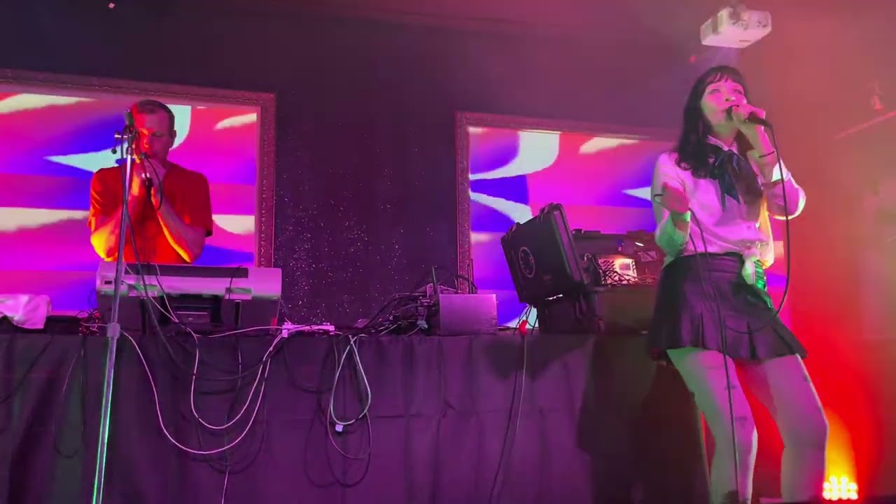 xeno and oaklander - magic of manifold & via negativa @ ground control, toronto november 20, 2024.