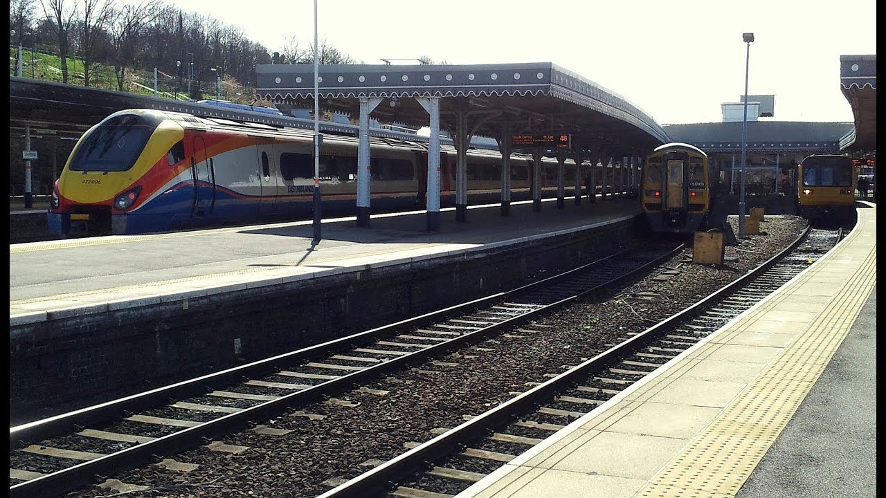 Trains at Sheffield | 02/04/2015