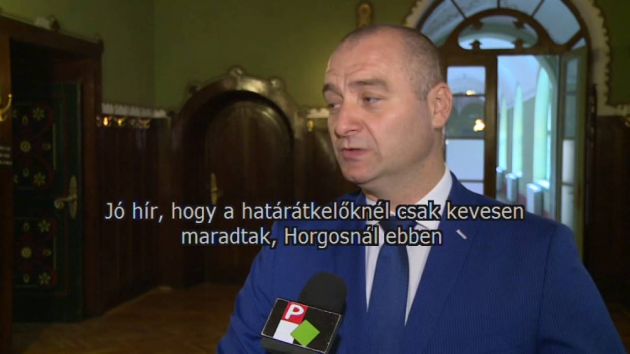 &bdquo;Minden Szerbi&aacute;ban veszteglő migr&aacute;ns feje f&ouml;l&eacute; tető ker&uuml;lhet a zord idő be&aacute;llta előtt&rdquo;
