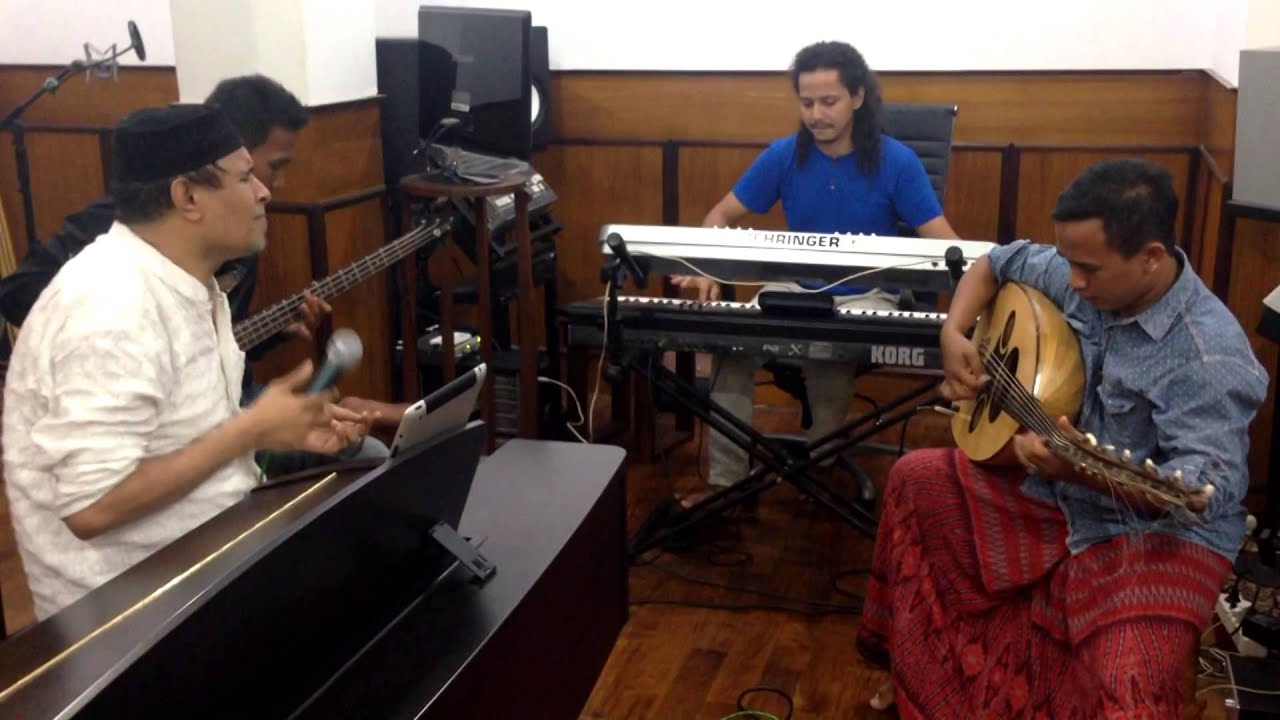 AHLIL LAYALI ( أحمد الهرمي - أحلى الليالي ) - cover live