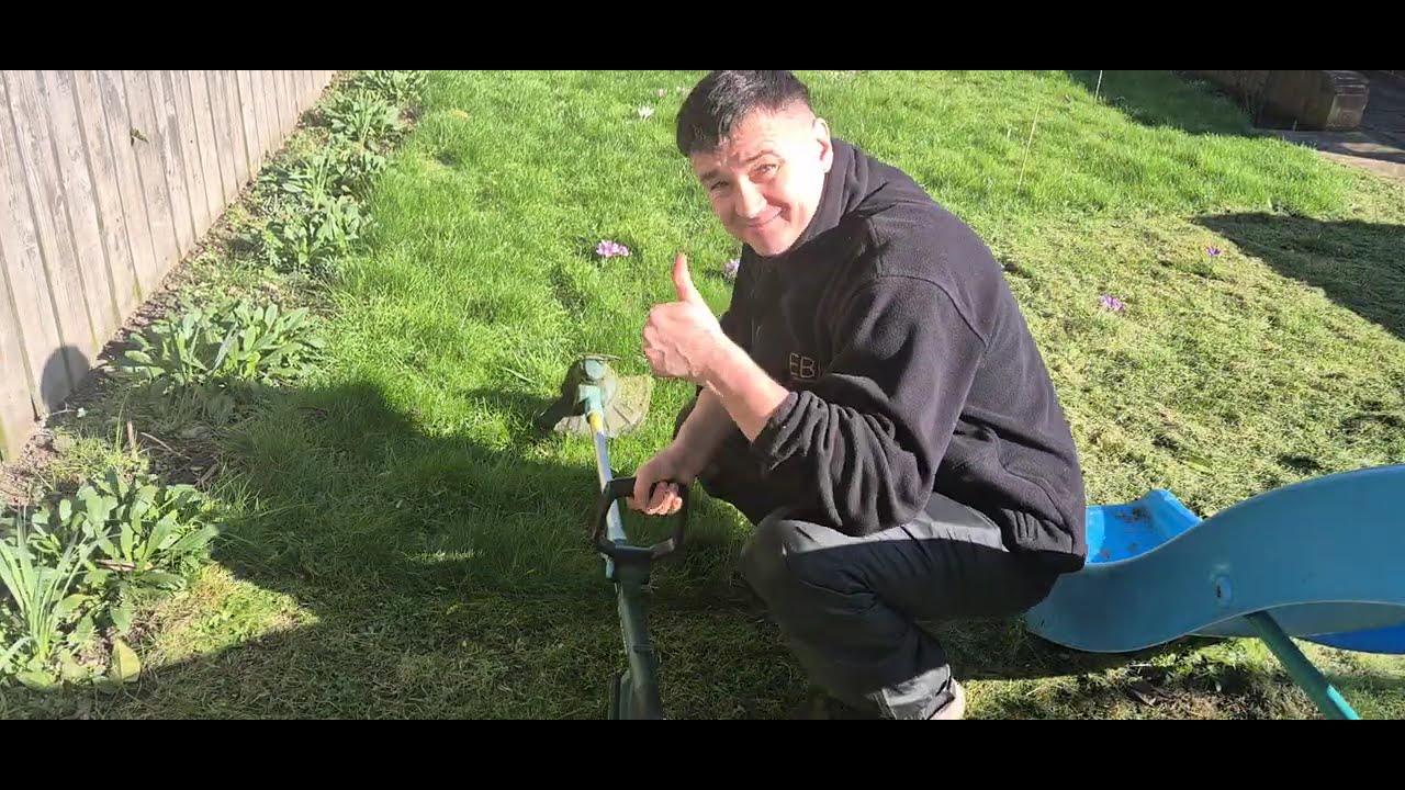 The grass cutter is back in action in 2026! 😬💚💚💚 (part 2) 
