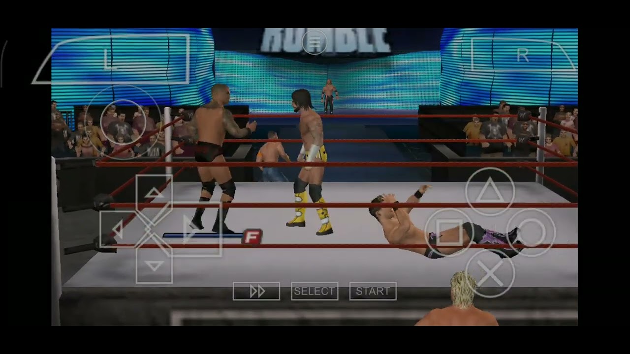 WWE ROYELRUBLE 10 KİŞİYİ. TOKATLADIM