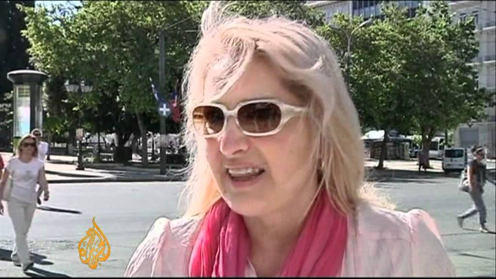 Greece swears in caretaker prime minister
