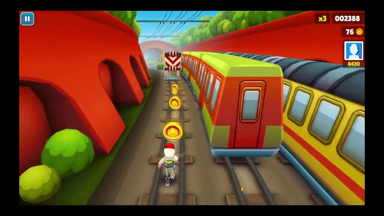 jogando subway surfers