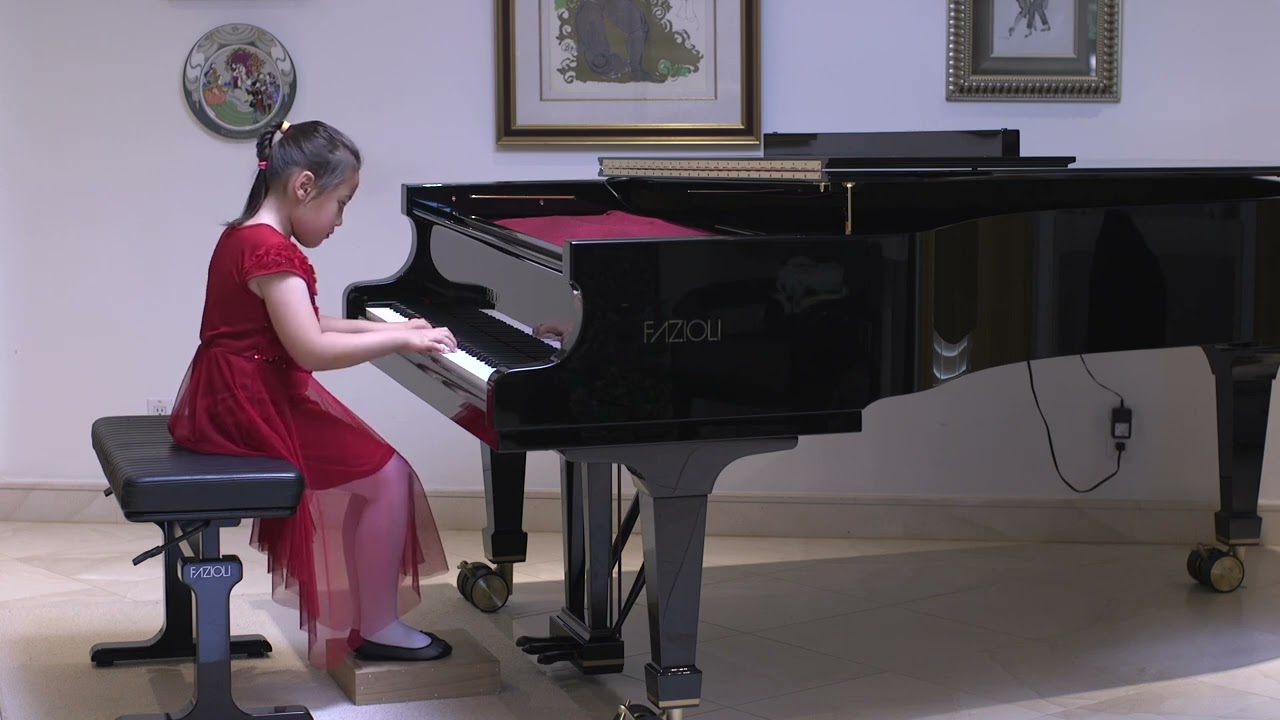 Mia Krieger (Age 7) -  Clementi Sonatina Op 36 No 3 Spiritoso