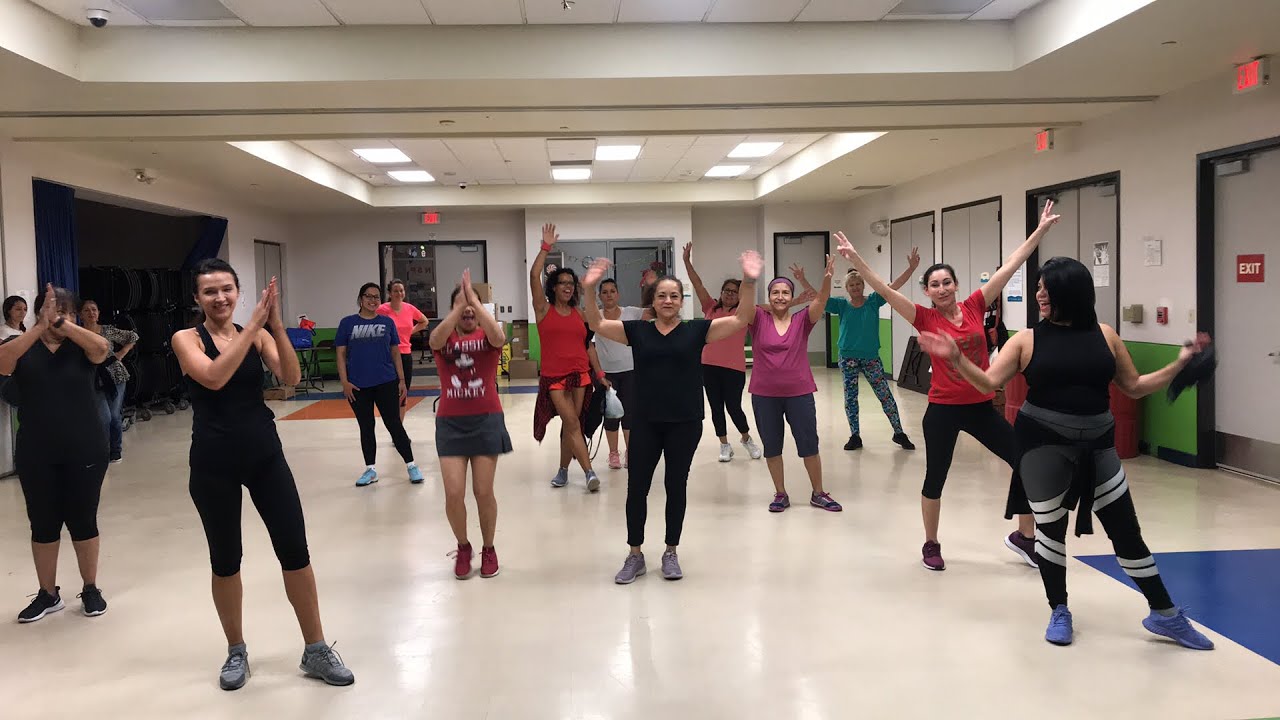 Let’s dance one more time “live class “