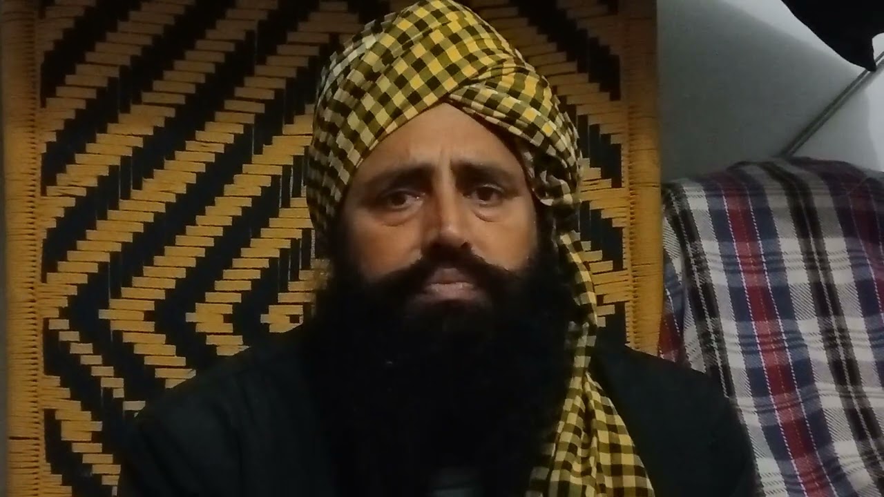 ਬਾਬੇ ਨੇ ਬਜਾਈ ਜਮਲੇ ਨਾਲ ਢੋਲਕੀ
