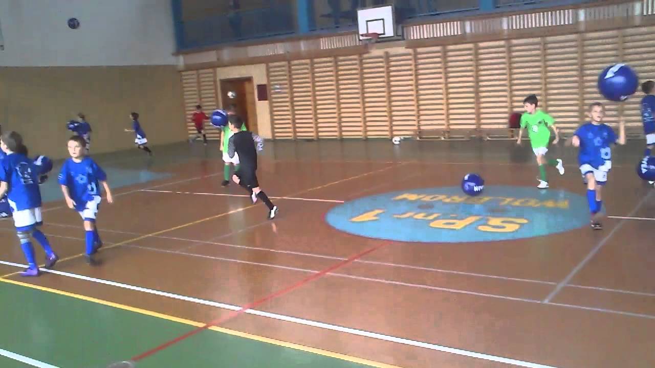 Trening z piłkami Nivea