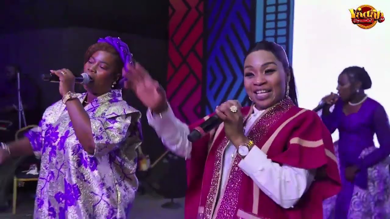 Yetunde Are And Gracelikerain Live Praise At Yadah Concert 
