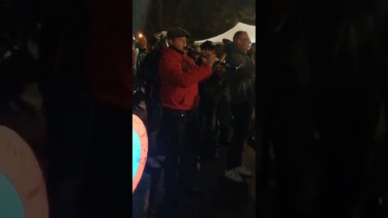 Carnaval de Chapelle 2022 les T'chamaicains. Le Mardi.Batterie Montanari