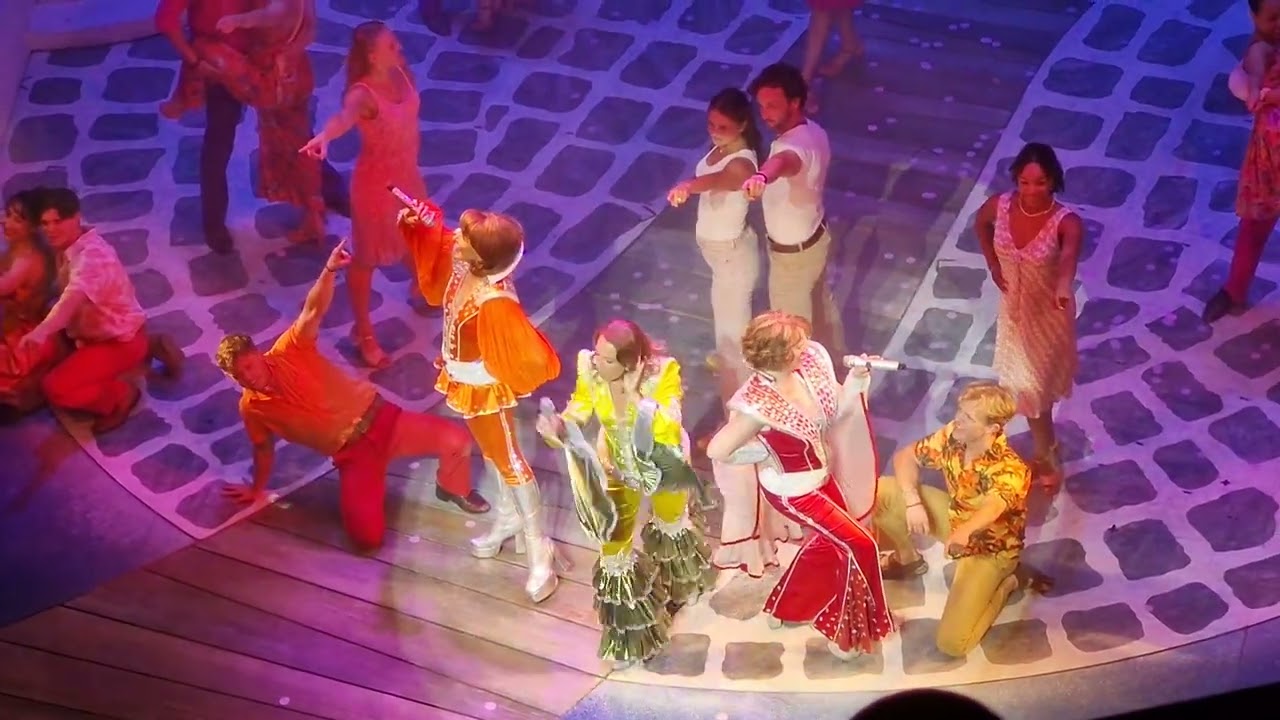 Mamma Mia - London West End - Encore/Curtain Call 