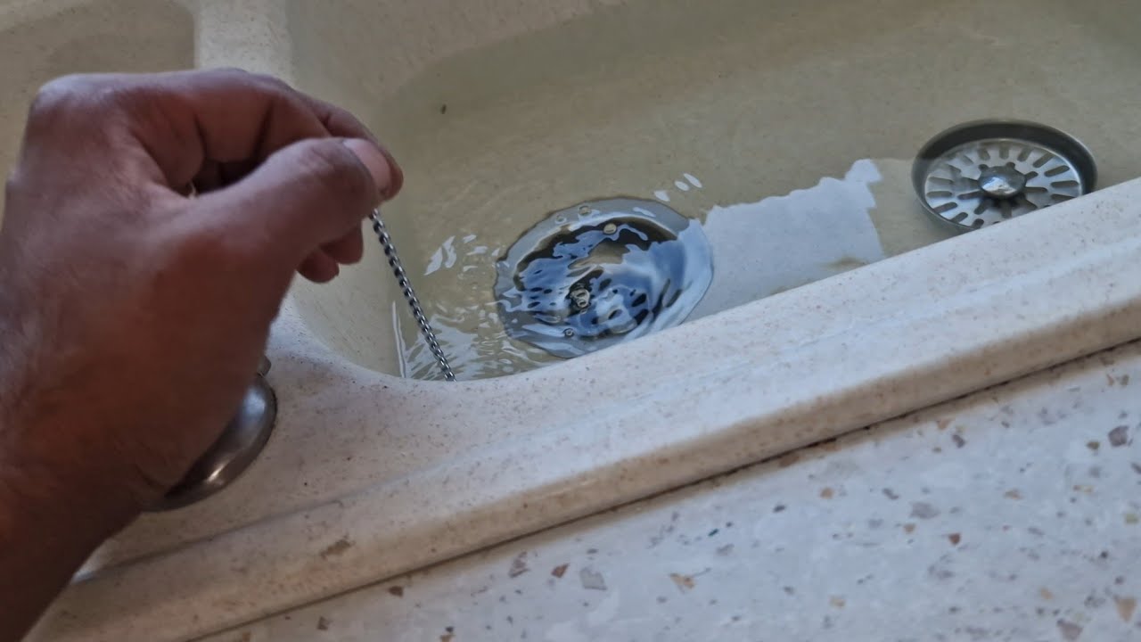 Débouchage évacuation 40 avec furet et eau chaude | #plomberie #depannage @Sanslimite 