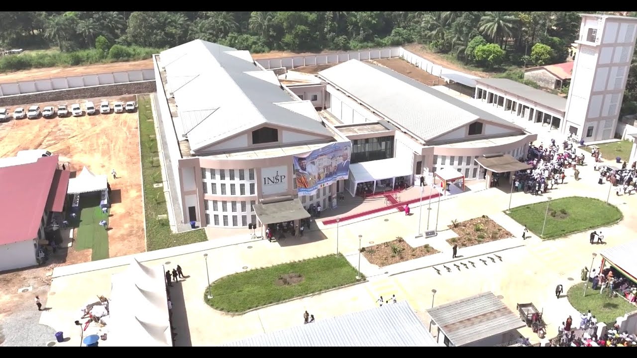 SANTE / INAUGURATION DE INSP. RTG GUINEE 224