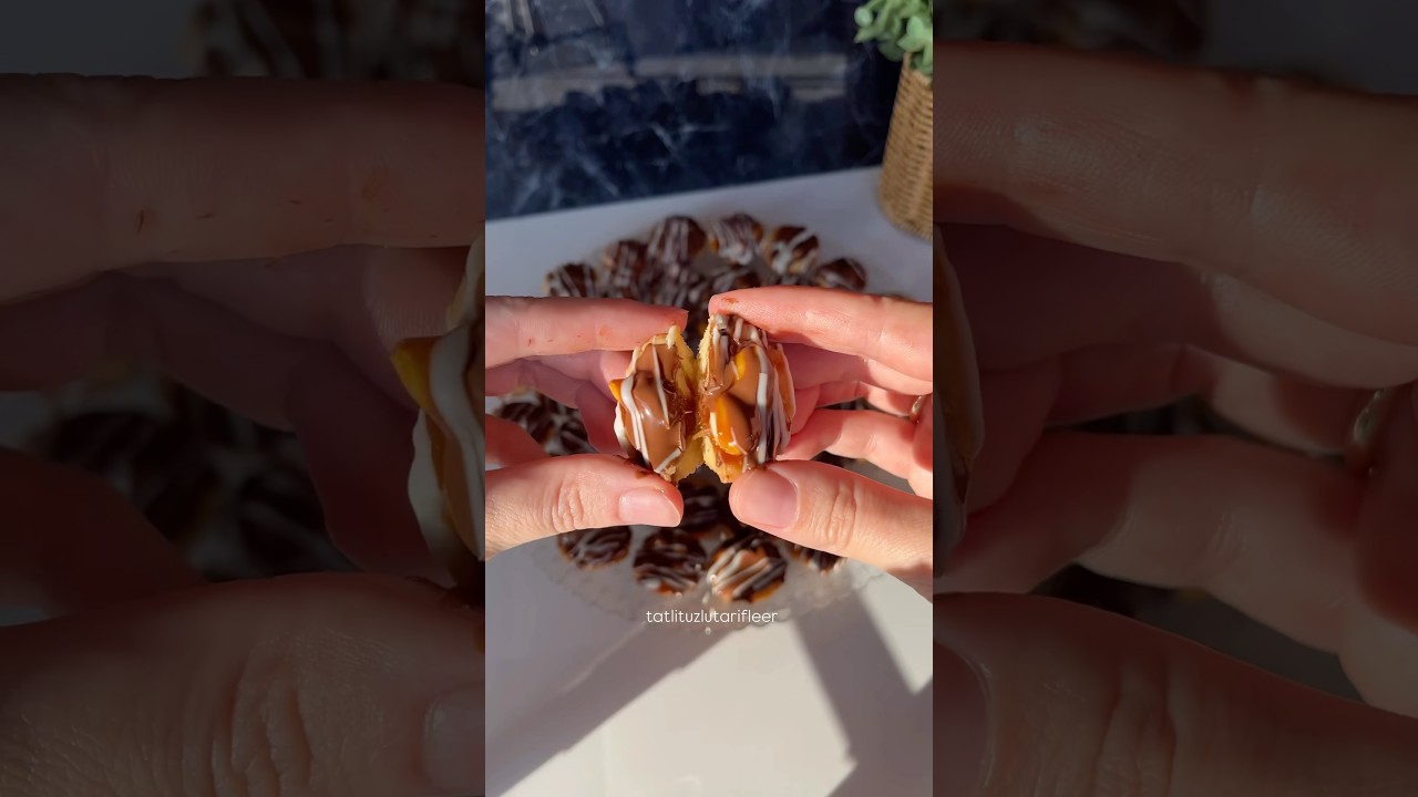 Karamelli fıstıklı tart b&ouml;ylesini yemediniz | Tarif yorumlarda #tart #tartolet #karamel #kurabiye