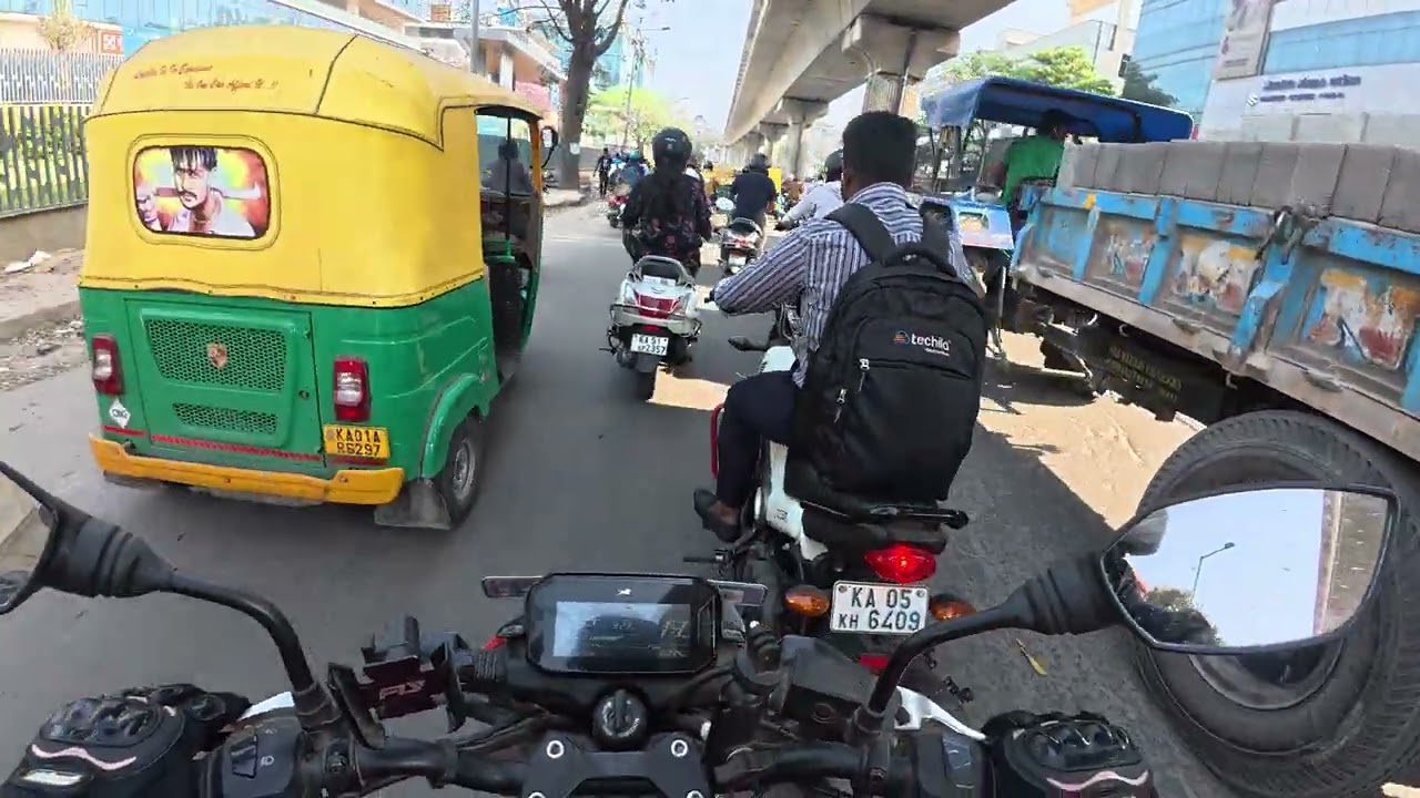 Day 137 — Mastering the Half Clutch | TVS Raider Office Ride | Daily Motovlog India | Part 1